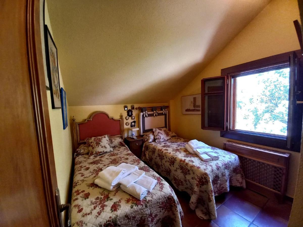 Villa El Refugio De Goriz La Iruela Esterno foto