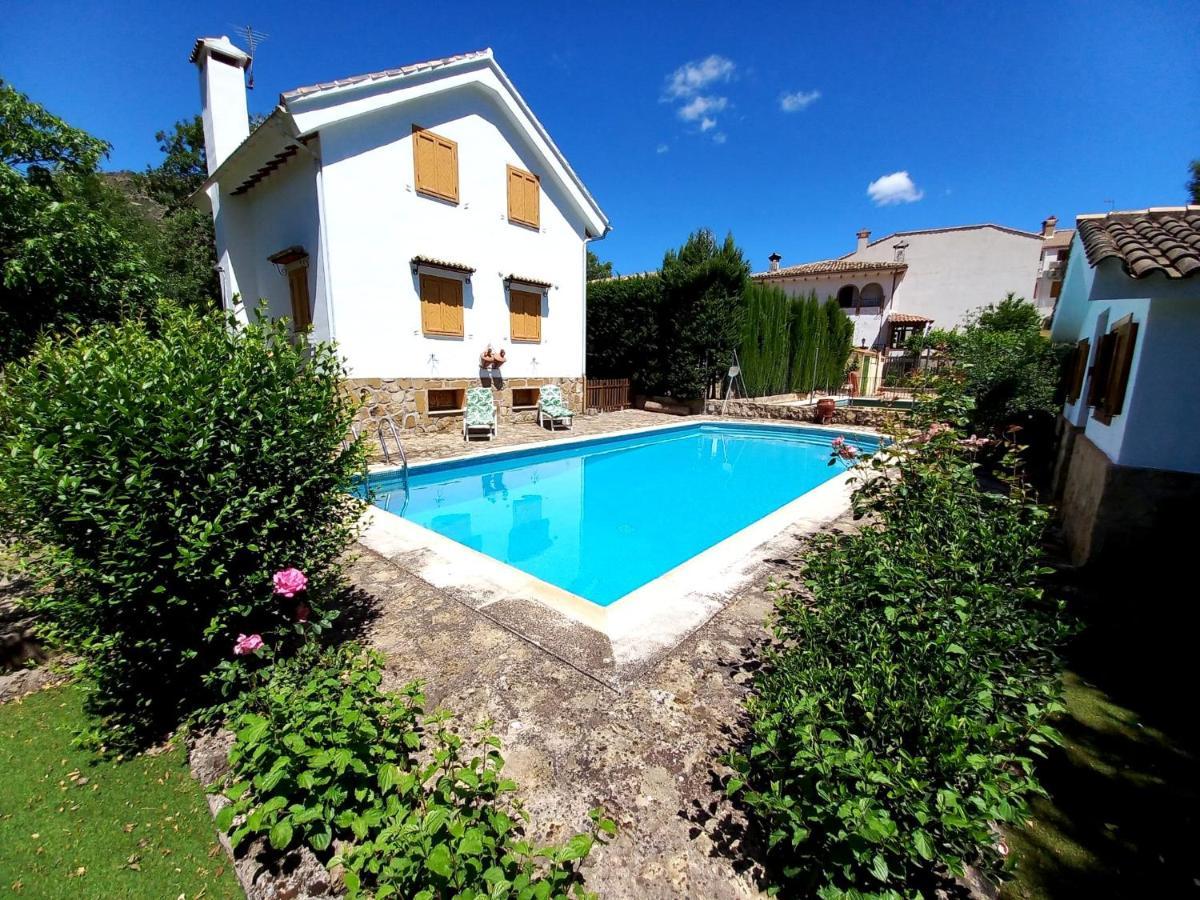 Villa El Refugio De Goriz La Iruela Esterno foto